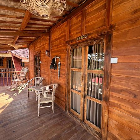 Villa Melasti Amed エクステリア 写真